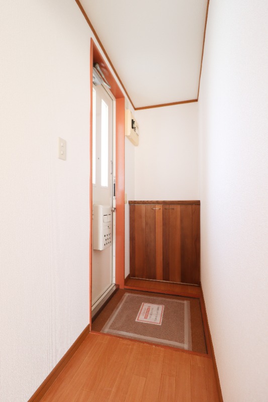 玄関　図面と現状に相違がある場合には現状を優先