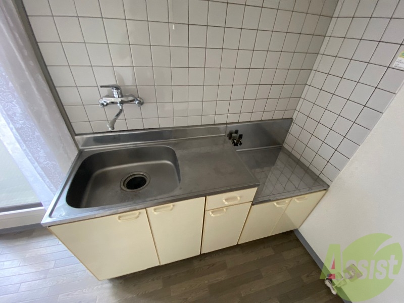 キッチン　キッチンはスペースも広々していて使いやすそうですよ！