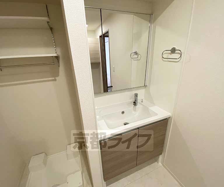 洗面設備　独立洗面台