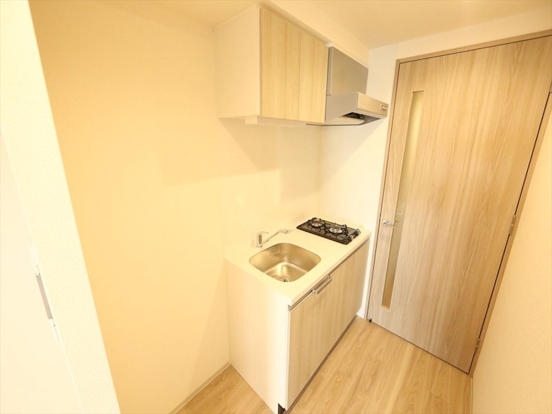 キッチン　システムキッチン（ガス2口コンロ付）　同仕様写真