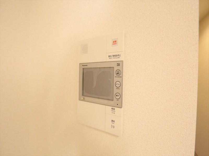 セキュリティ　ＴＶモニター付インターホン　同仕様写真