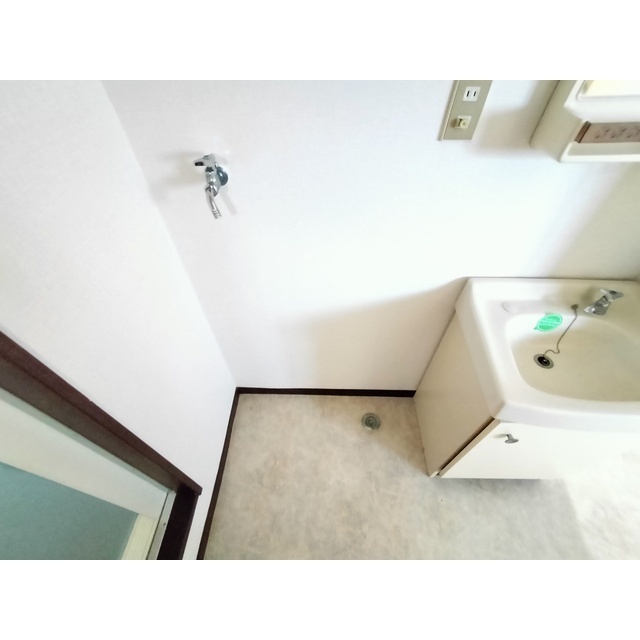 その他　洗濯機置き場