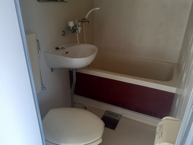 バス・シャワールーム　３点ユニットバス