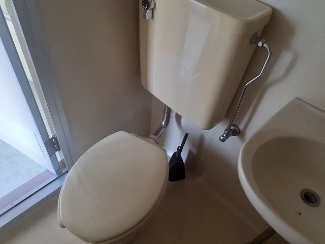 トイレ　３点ユニットバス