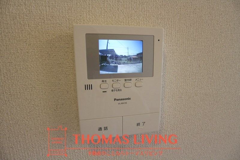 セキュリティ　来客者が確認出来るモニター付きインターホン。