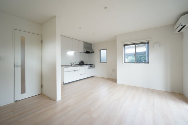 居室・リビング　当日の見学大歓迎！