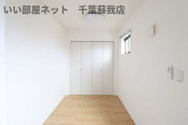その他部屋・スペース　使い勝手のいい寝室です