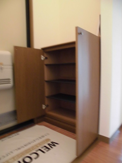 玄関　シューズBOX付