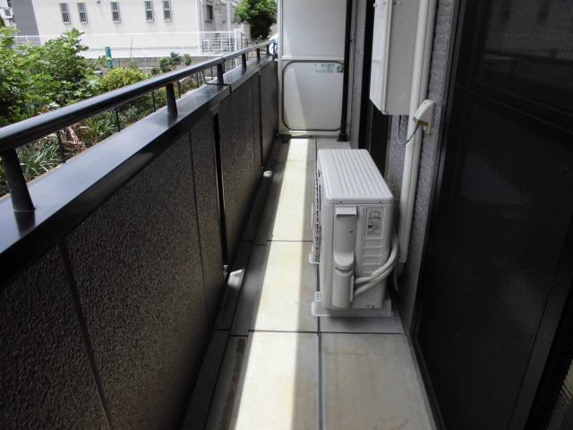 バルコニー　南向　ワイド設計