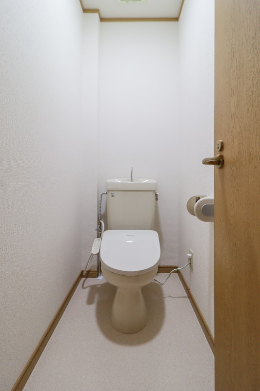 トイレ　図面と現状に相違がある場合には現状を優先