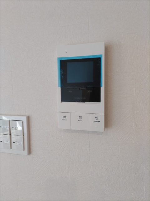 セキュリティ　モニタ付インターホン