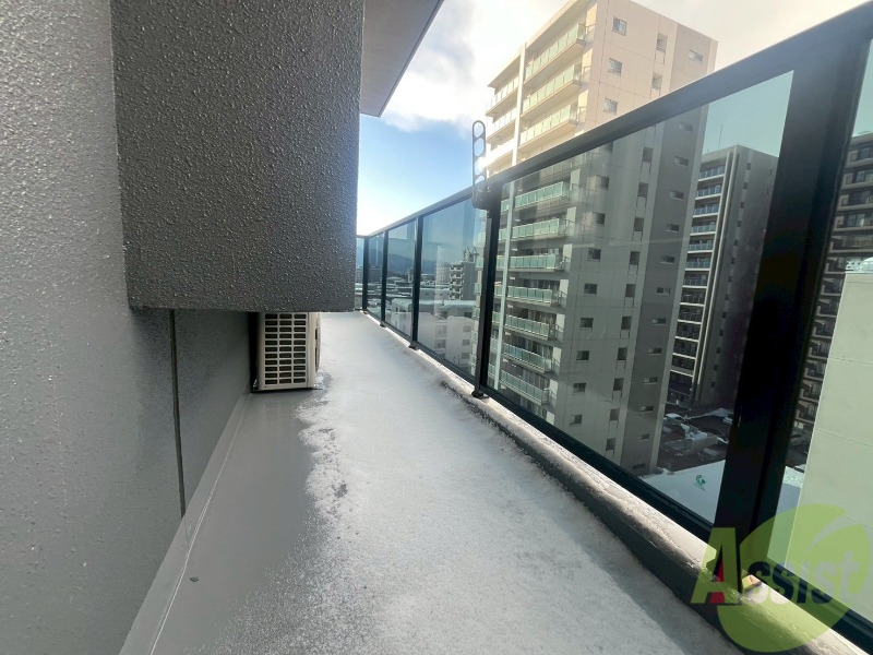 バルコニー　バルコニーです。洗濯物を干したり一息ついたりできますね！