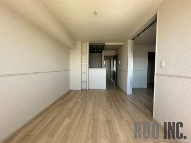 居室・リビング　写真は反転のお部屋です