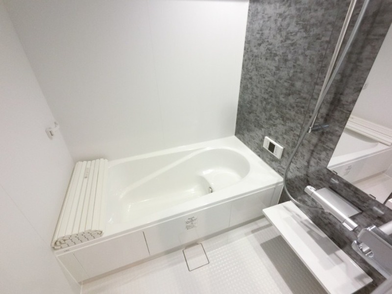 バス・シャワールーム　図面と現状に相違がある場合には現状を優先