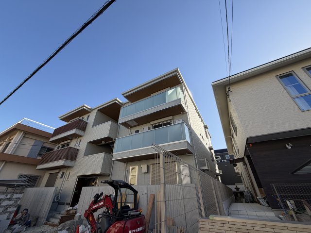 エントランス　建設中