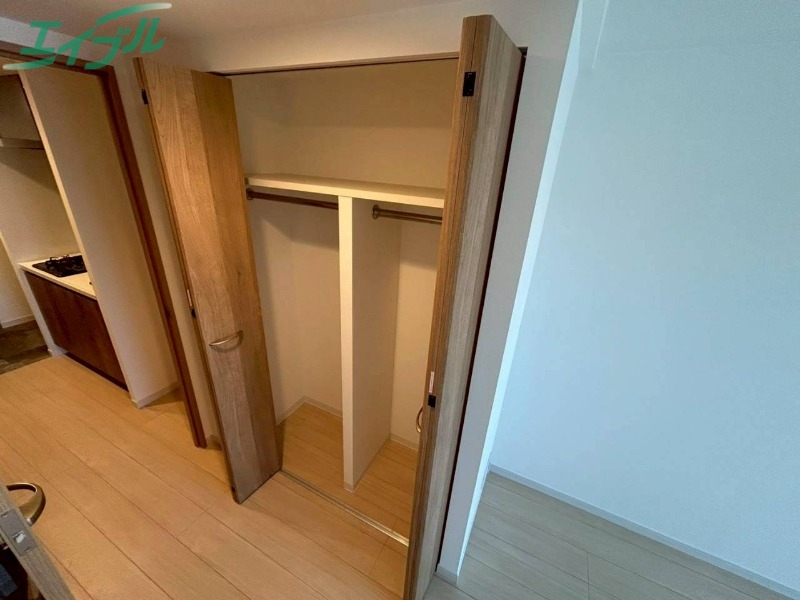 収納　同型参考写真