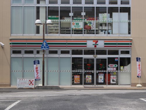コンビニ　セブンイレブン 西川口駅西口店（コンビニ）まで97m