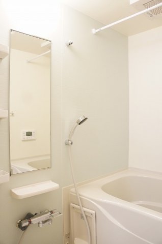 バス・シャワールーム　きれいなお風呂です