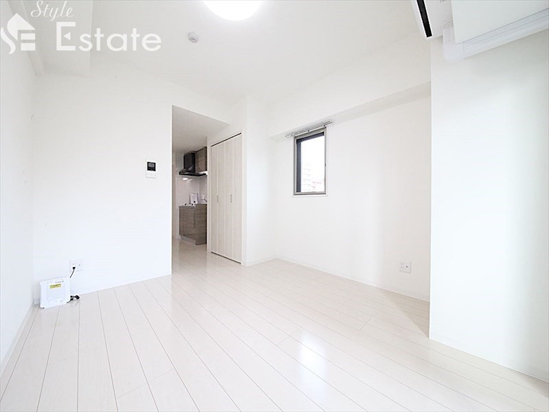 居室・リビング　内装