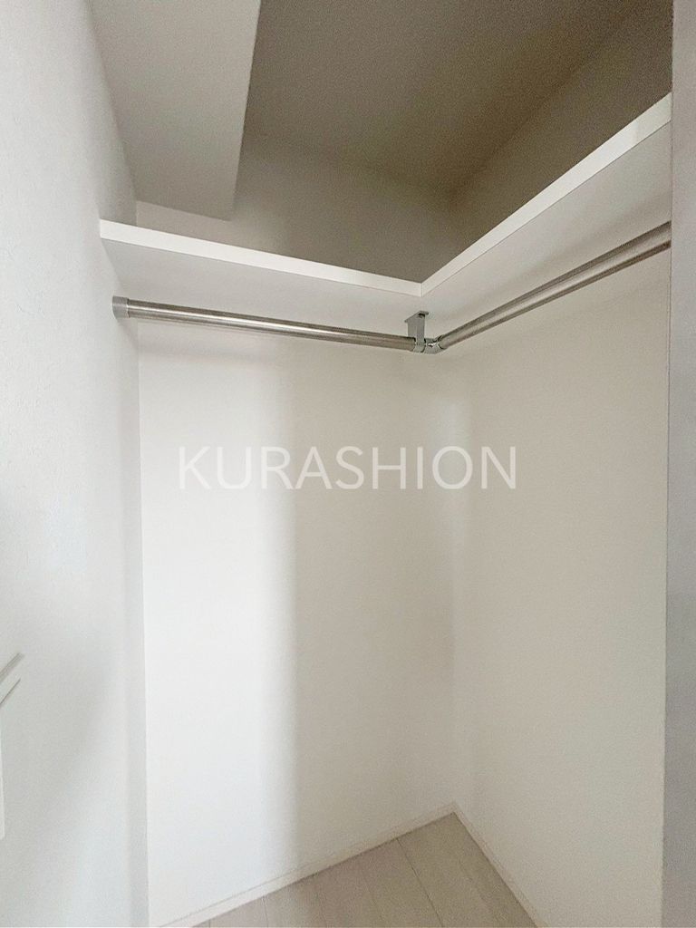 収納　※同型シリーズ参考写真