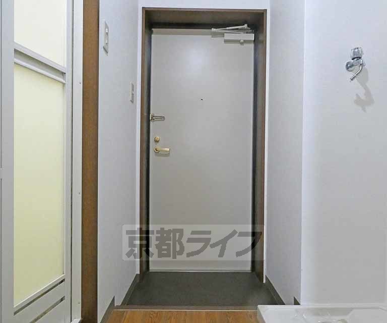 玄関　玄関です。