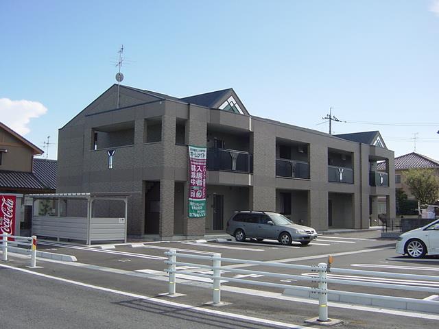 建物外観　外観写真（昼）です。