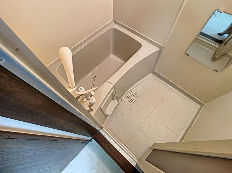 バス・シャワールーム　浴室