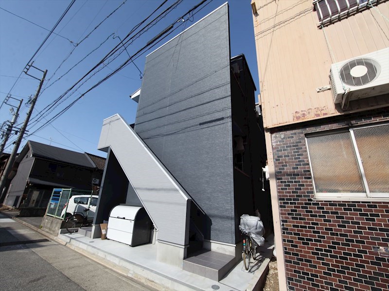 建物外観　外観　デザイナーズ　光インターネット無料