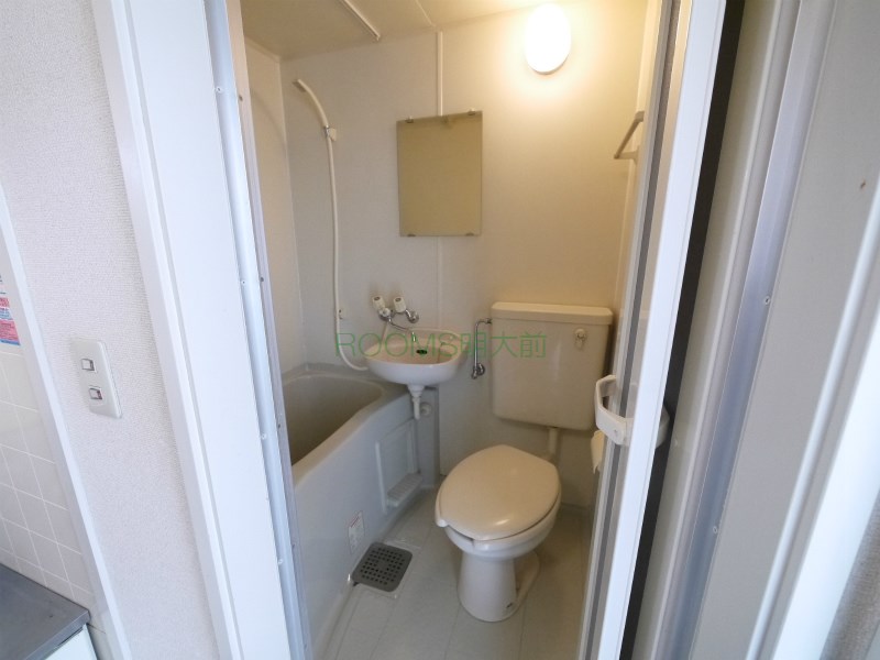 バス・シャワールーム