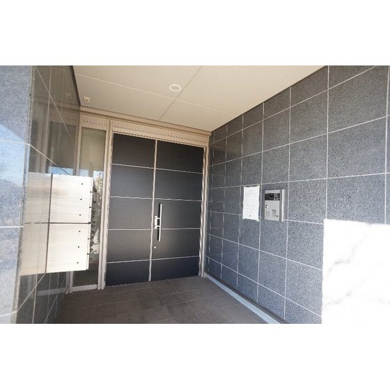 セキュリティ　共用エントランスにはオートロックあり！