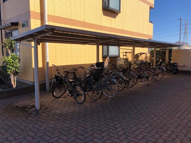 その他　弐番館側駐輪場