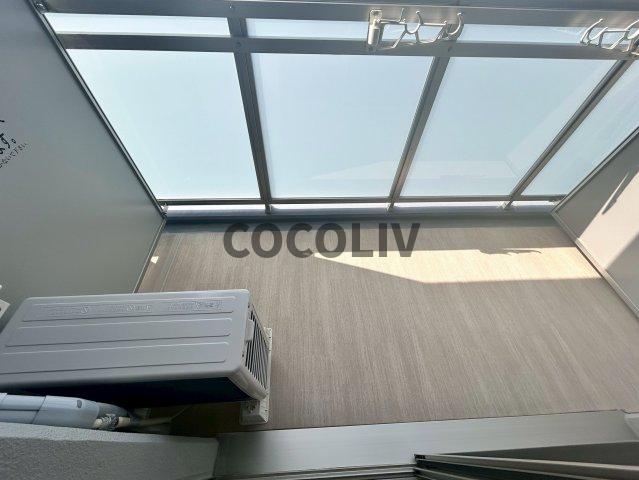 バルコニー　同物件別部屋写真