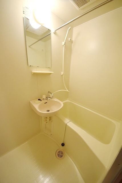 バス・シャワールーム　★１日の疲れを癒すお風呂★