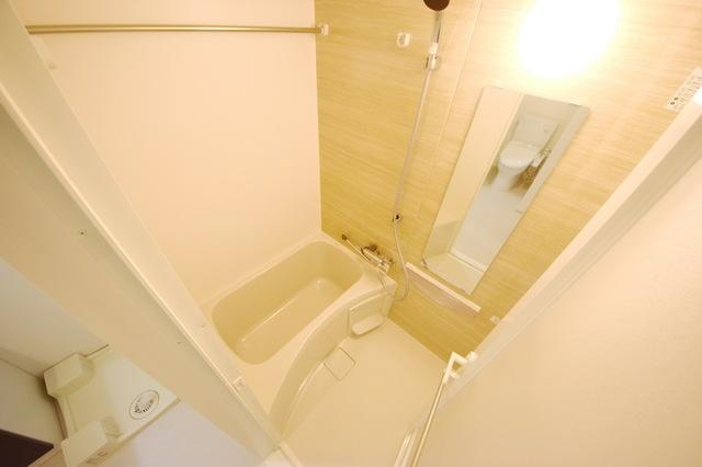 バス・シャワールーム　風呂