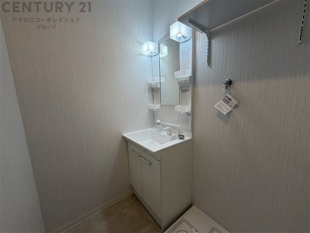 洗面設備　脱衣スペースもあります