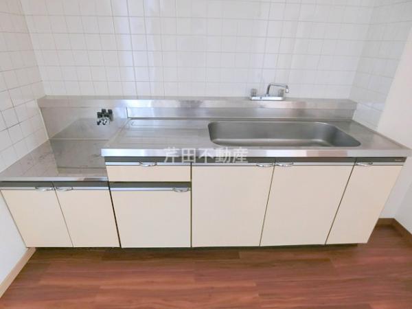 キッチン　写真は別のお部屋のイメージです。現況優先