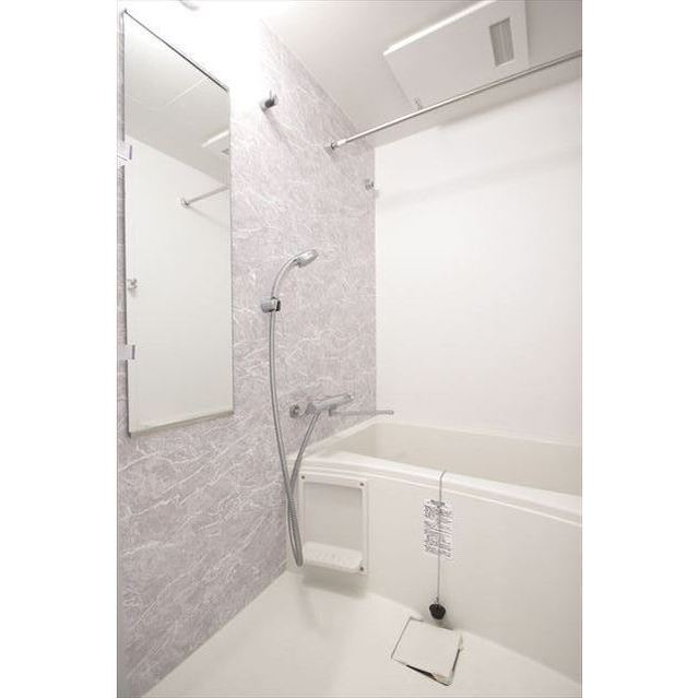 バス・シャワールーム　当社提携物件の為、どこよりも安く早く安心してご契約できます。