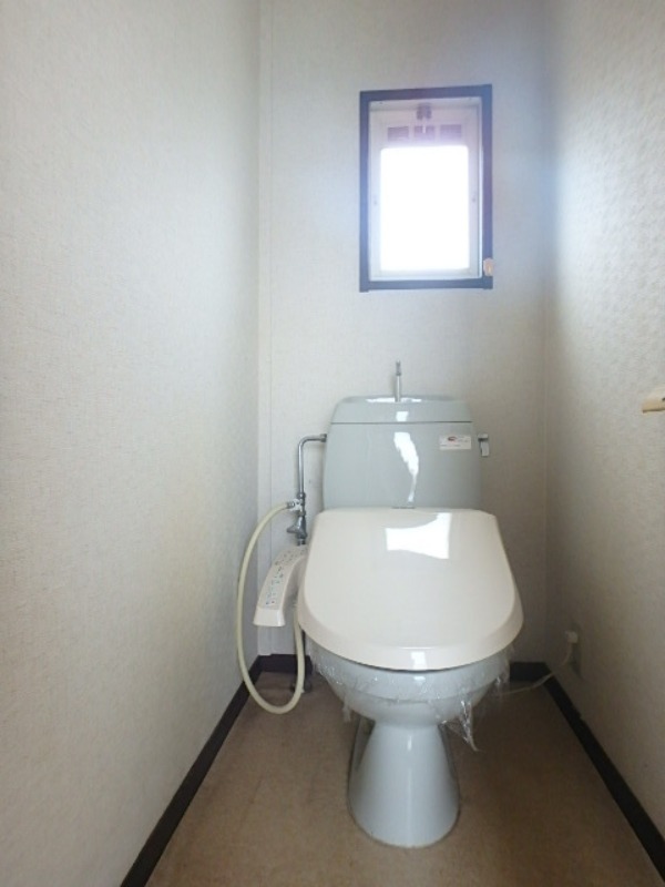 トイレ　図面と現状に相違がある場合には現状を優先