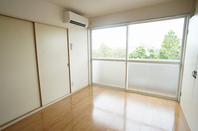 居室・リビング　使いやすい居間です