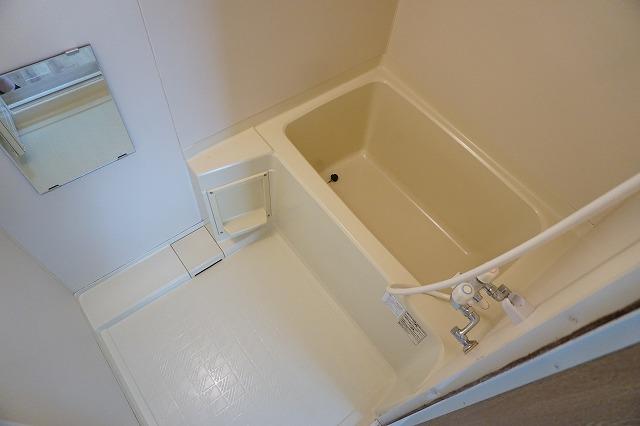 バス・シャワールーム　浴室