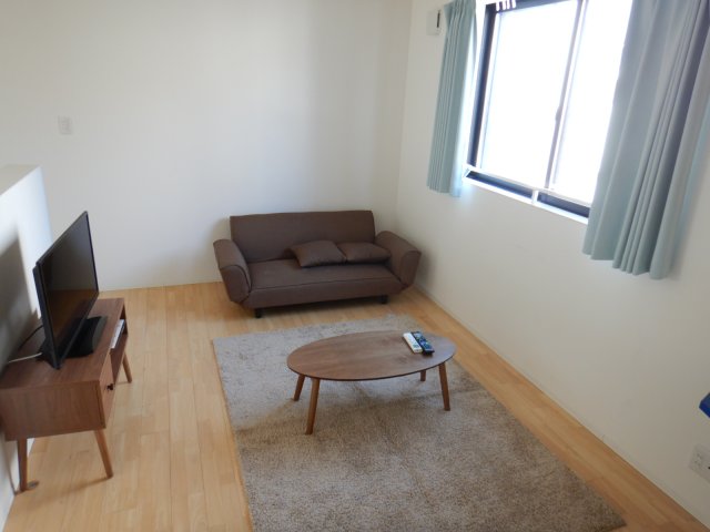 居室・リビング　※家具は残置物です。