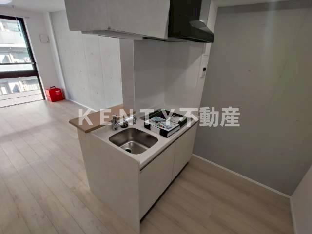 キッチン　コンパクトなキッチンで掃除もラクラク