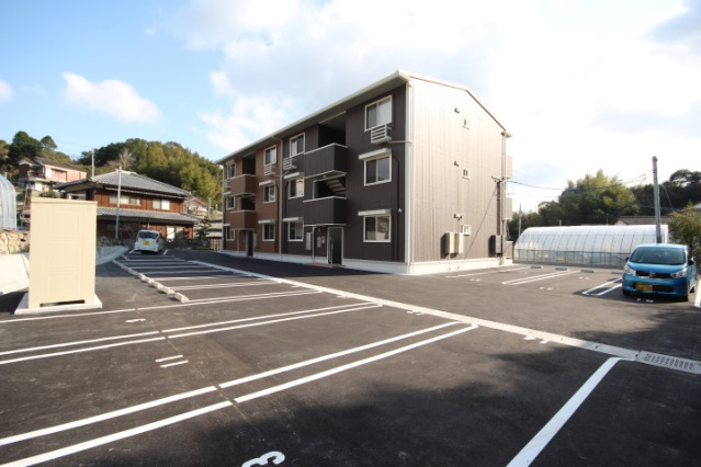 駐車場　☆駐車場☆