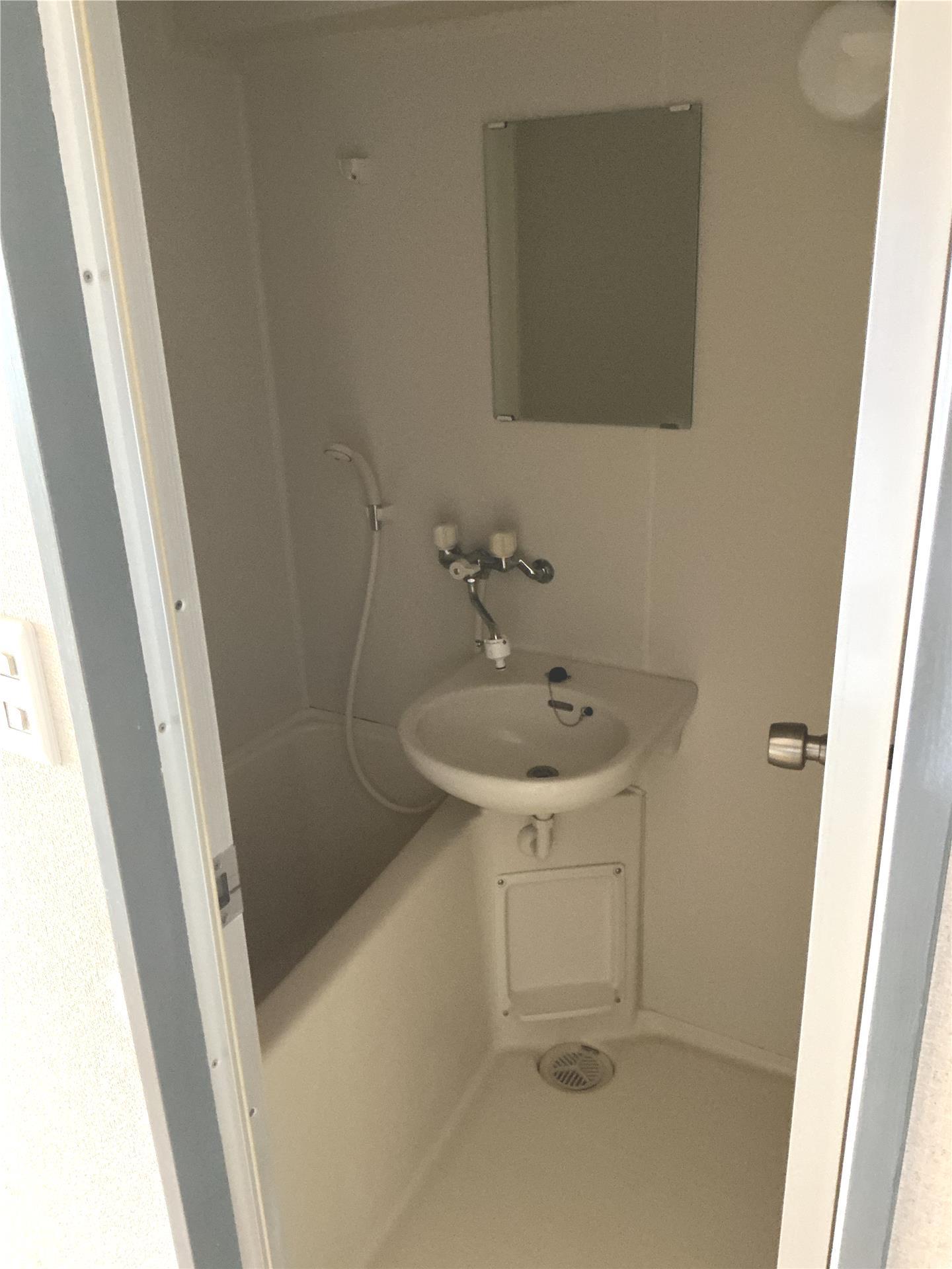 バス・シャワールーム　バス（写真は704号室）