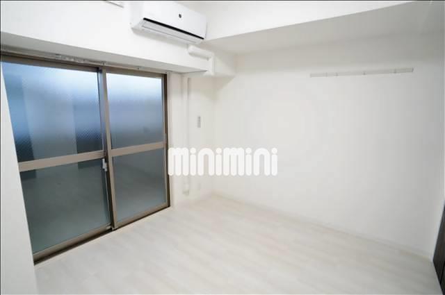 居室・リビング　寝室です。