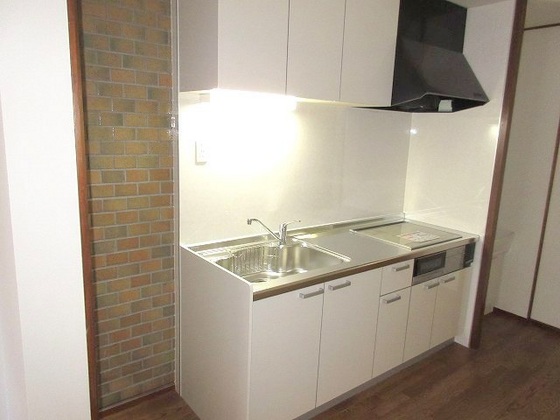 キッチン　※別部屋の写真です