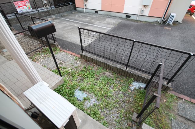 庭　※同物件別号室の写真になります