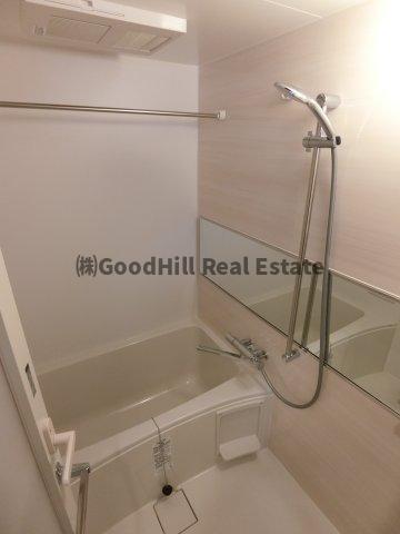 バス・シャワールーム　スプランディッドVIII