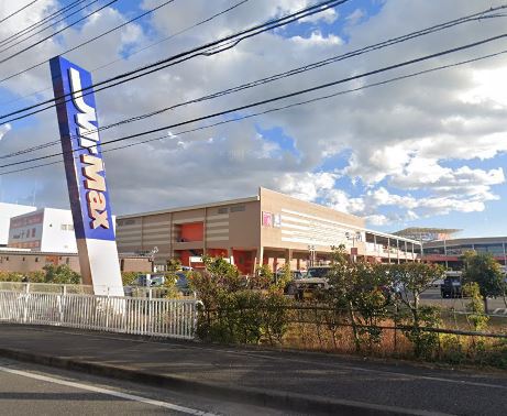 スーパー　スーパー三和湘南モールフィル店（スーパー）まで786m