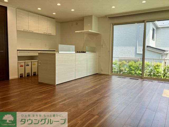 居室・リビング　お問合せはタウンハウジングまで！※現地待合わせ相談可能